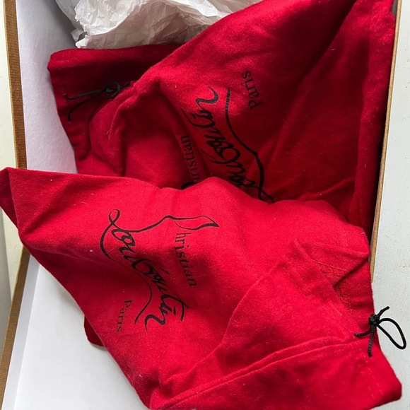 Christian Louboutin Specchio Miziggoo 120 Silver Spiked Pumps Size 38.5 w/Box - Picture 9 of 9